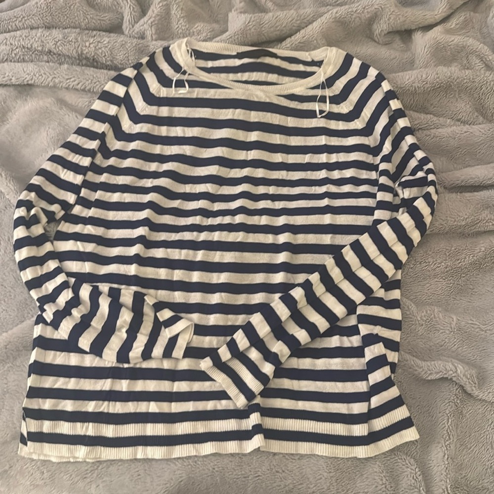 New without tags Zara blue and white striped thin sweater, size L